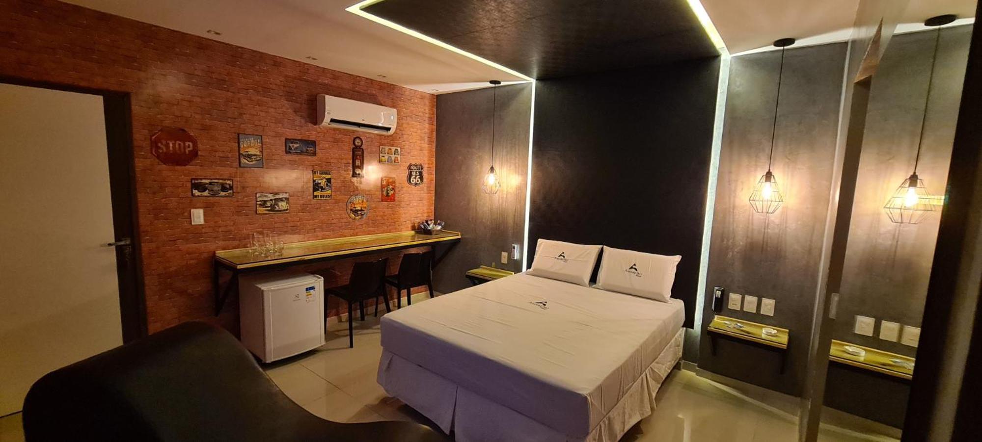 Amaretto Motel - Adults Only 阿尔科韦迪 外观 照片
